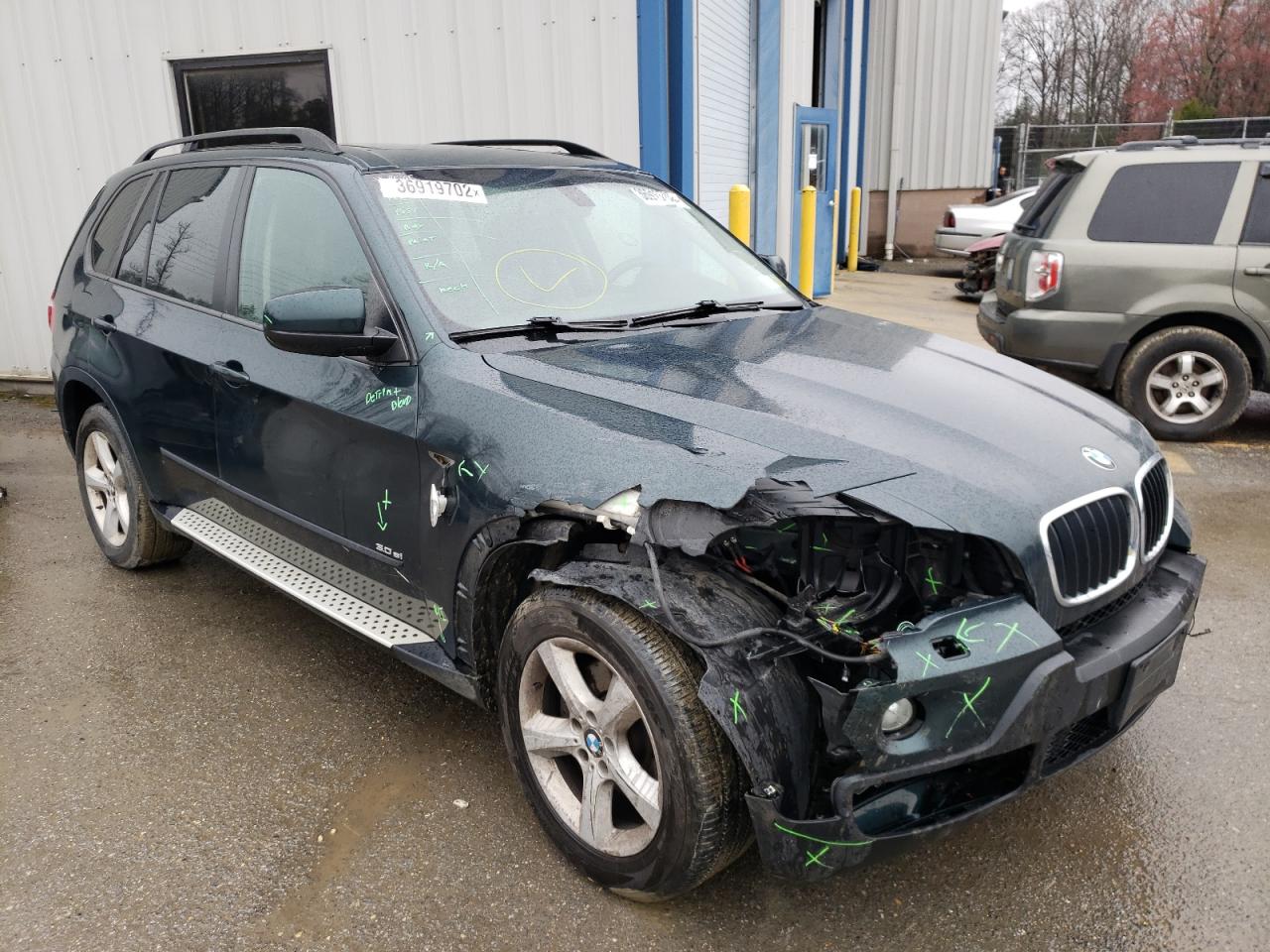 BMW X5 3.0I 2008 with VIN 5UXFE43508L036158 - Photo from auction