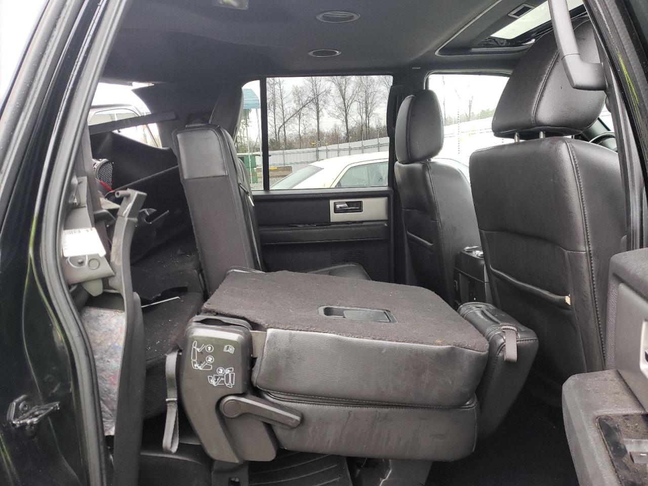 Photo 6 from auction – 2013 FORD EXPEDITION with VIN 1FMJK2A56DEF63367