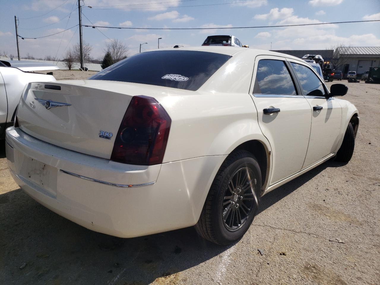 Photo 4 from auction – 2010 CHRYSLER 300 TOURIN with VIN 2C3CA4CD6AH144539