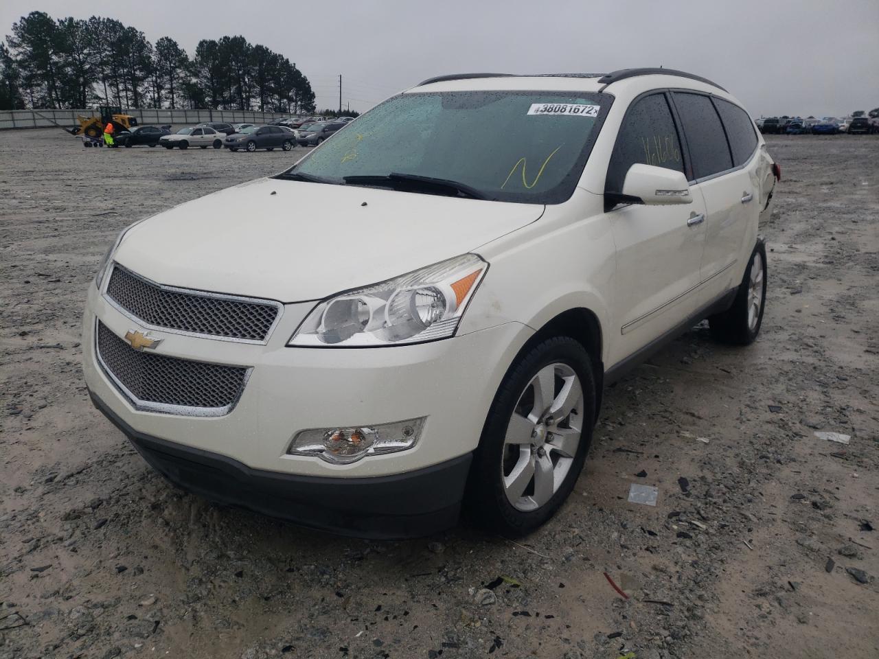 Photo 2 from auction – 2011 CHEVROLET TRAVERSE L with VIN 1GNKRLED7BJ381488