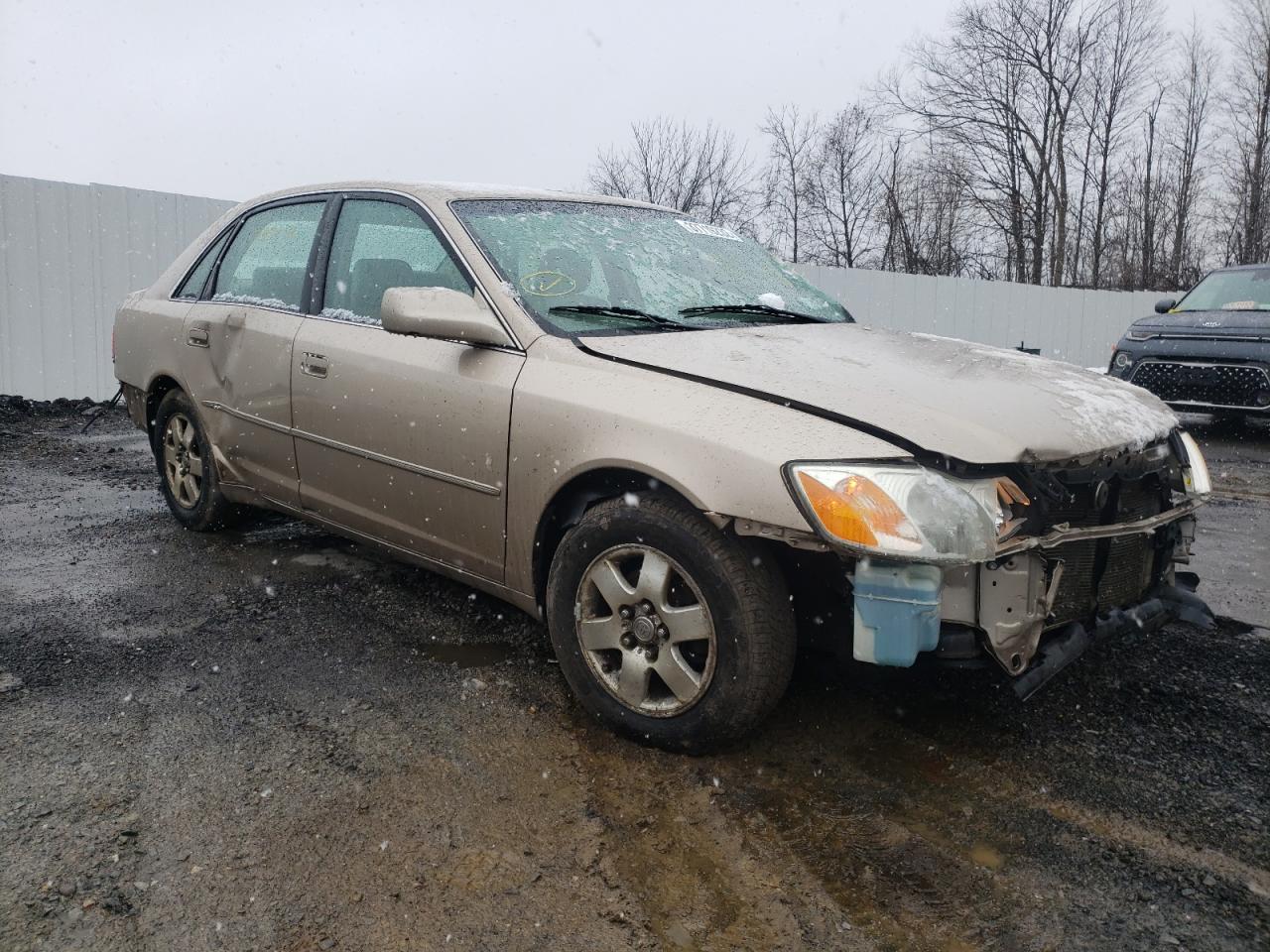 TOYOTA AVALON XL 2002 with VIN 4T1BF28B52U205135 - Photo from auction