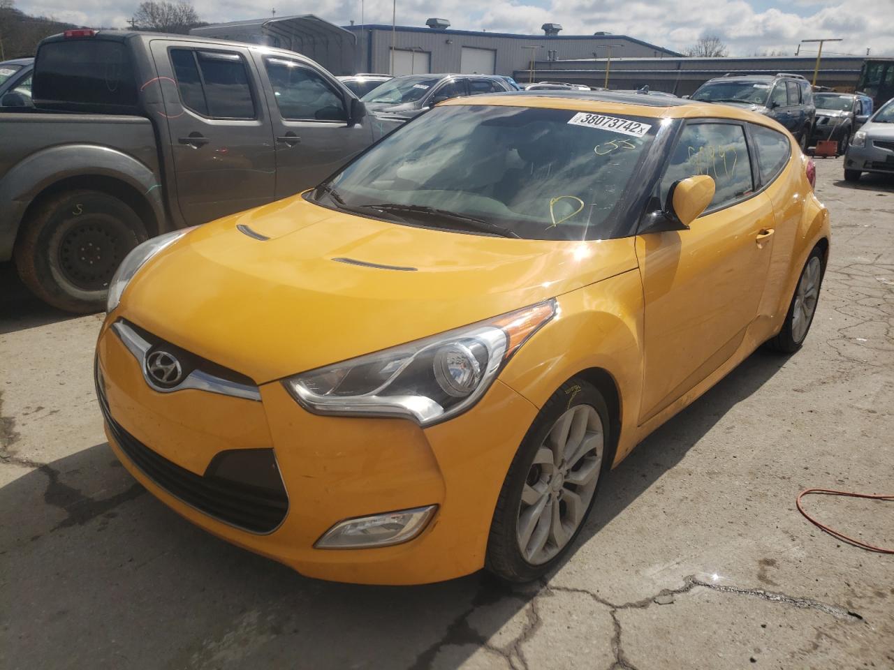Photo 2 from auction – 2013 HYUNDAI VELOSTER with VIN KMHTC6AD4DU164774