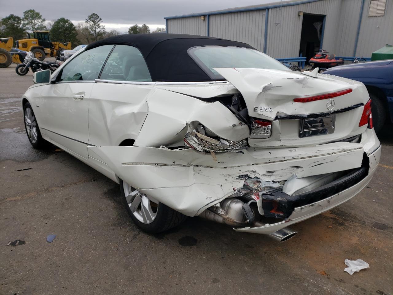 Photo 3 from auction – 2012 MERCEDES-BENZ E 350 with VIN WDDKK5KF6CF178228