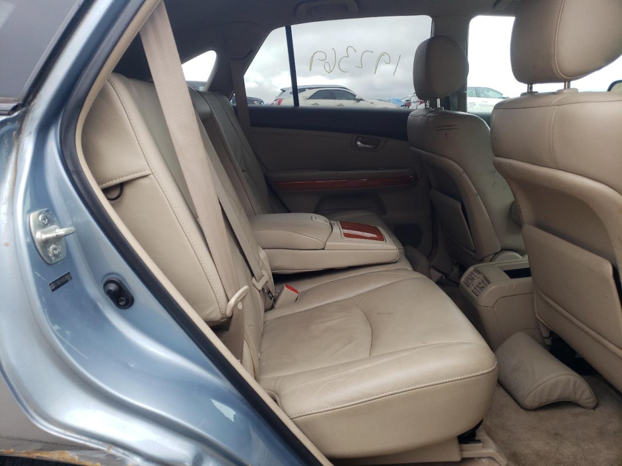 Photo 6 from auction – 2005 LEXUS RX 330 with VIN 2T2HA31UX5C080824