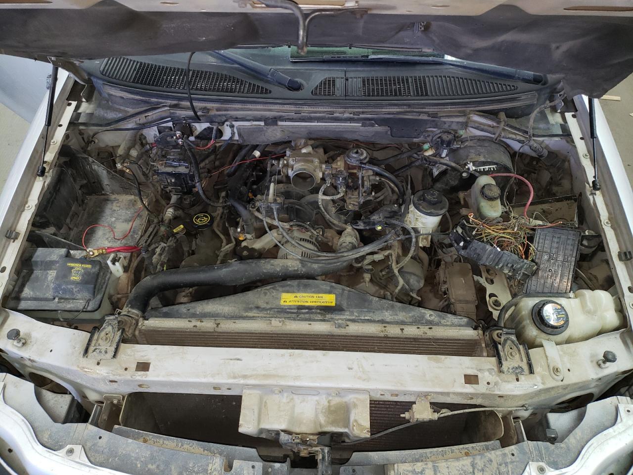 Photo 7 from auction – 2000 FORD F150 with VIN 1FTRX17L7YNC29833