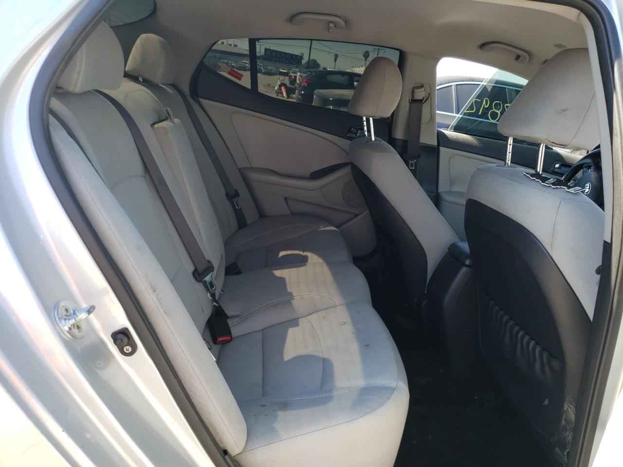 Photo 6 from auction – 2013 KIA OPTIMA LX with VIN KNAGM4A7XD5364812