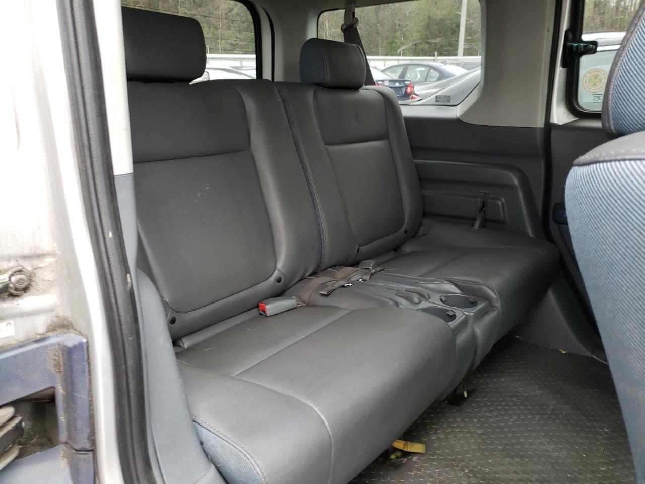 Photo 6 from auction – 2006 HONDA ELEMENT LX with VIN 5J6YH18356L002263