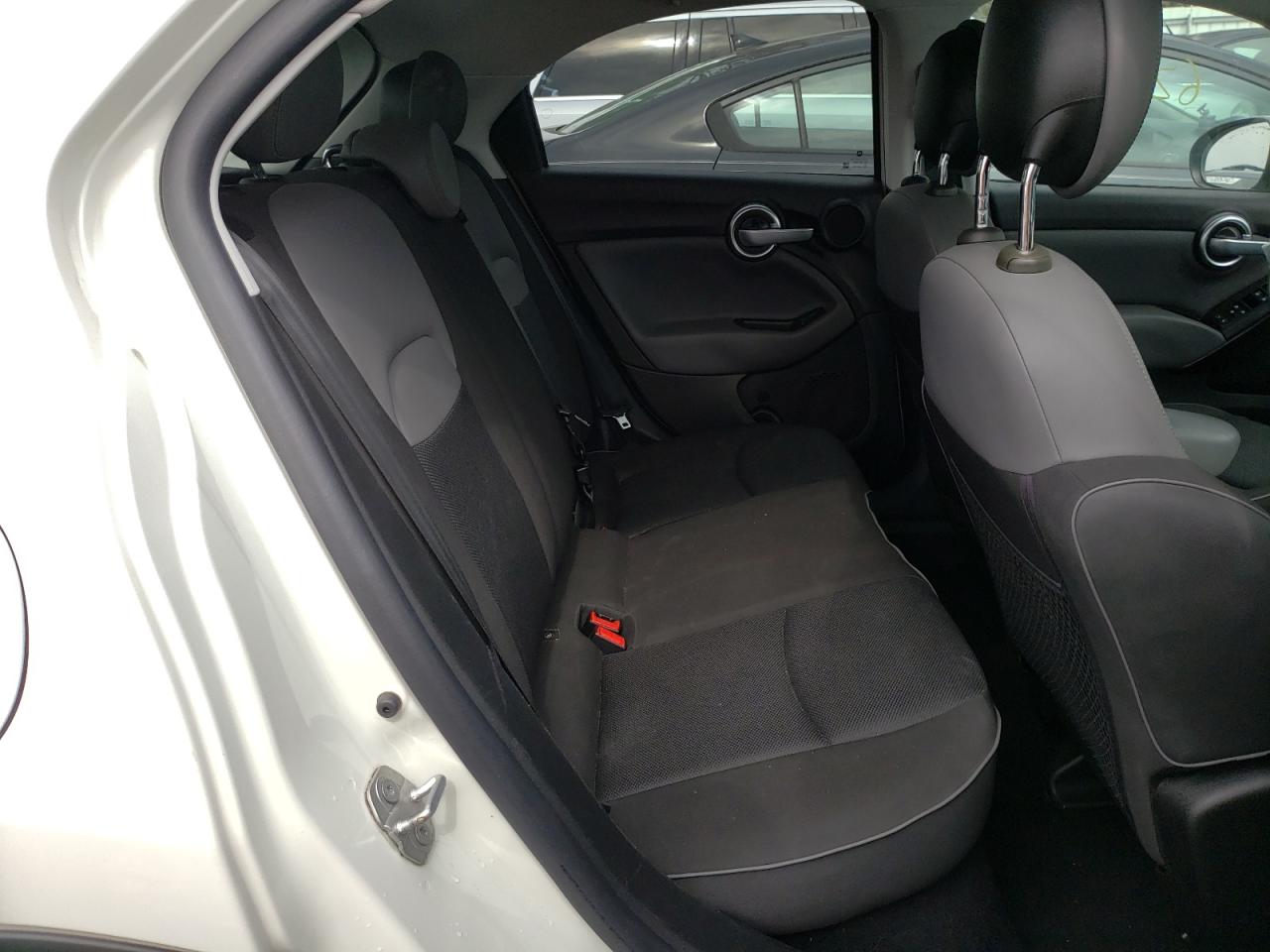 Photo 6 from auction – 2016 FIAT 500X EASY with VIN ZFBCFXBT4GP465607