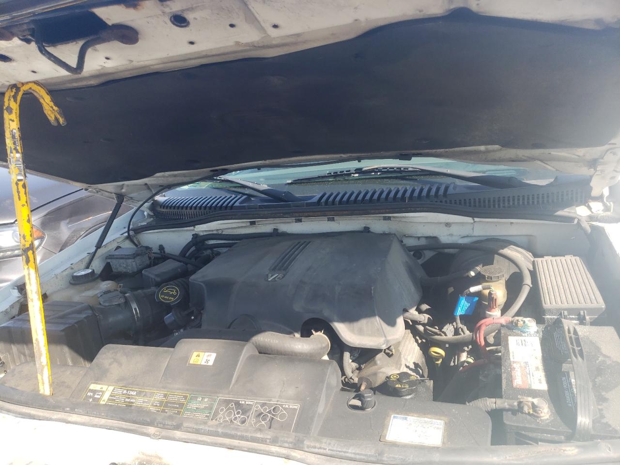 Photo 7 from auction – 2002 MERCURY MOUNTAINEE with VIN 4M2ZU86W52ZJ43685