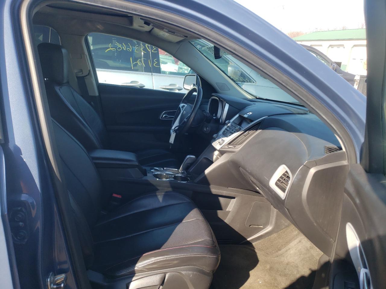 Photo 5 from auction – 2011 CHEVROLET EQUINOX LT with VIN 2CNALFEC0B6337629