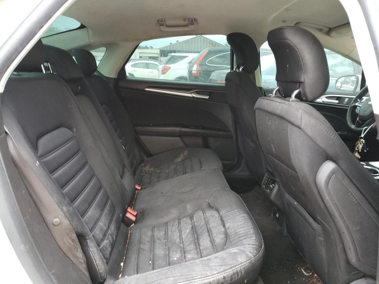 Photo 6 from auction – 2014 FORD FUSION SE with VIN 3FA6P0LU4ER129473