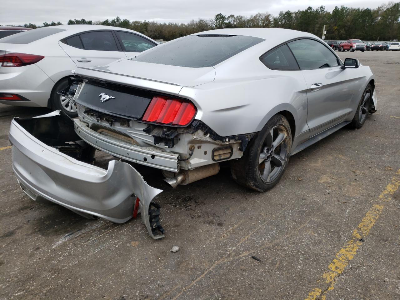 Foto 4 de la subasta – 2015 FORD MUSTANG con VIN 1FA6P8TH2F5308763