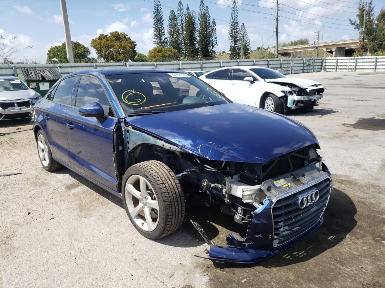 AUDI A3 PREMIUM 2015 with VIN WAUBFGFF9F1111240 - Photo from auction