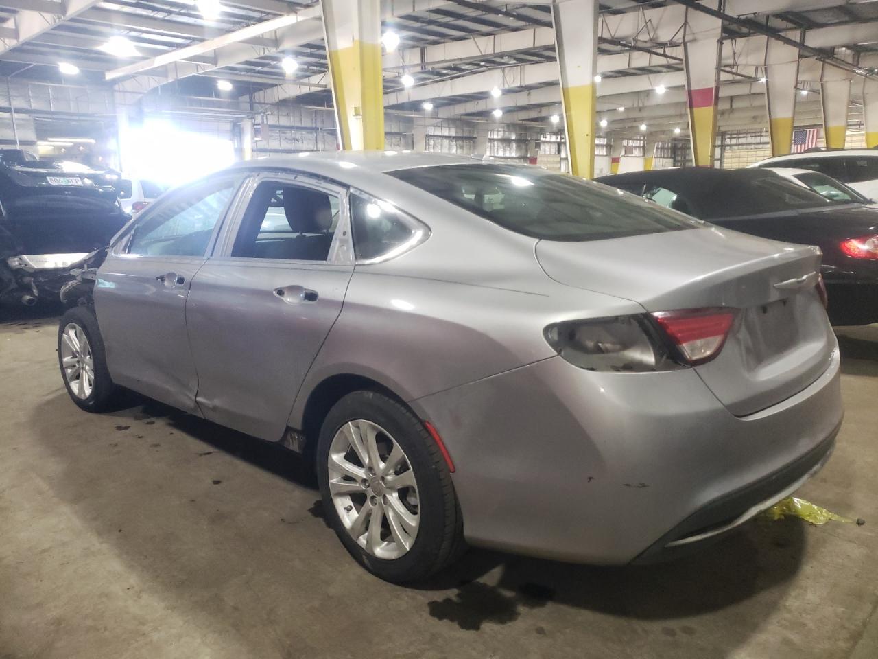 Photo 3 from auction – 2015 CHRYSLER 200 LIMITE with VIN 1C3CCCAB2FN692817