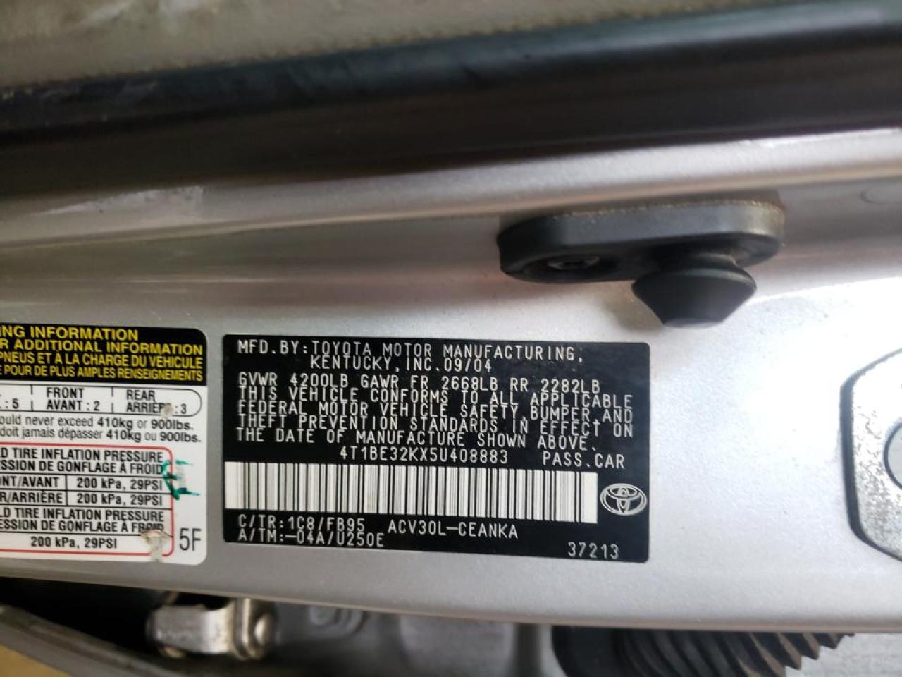 Photo 10 from auction – 2005 TOYOTA CAMRY with VIN 4T1BE32KX5U408883