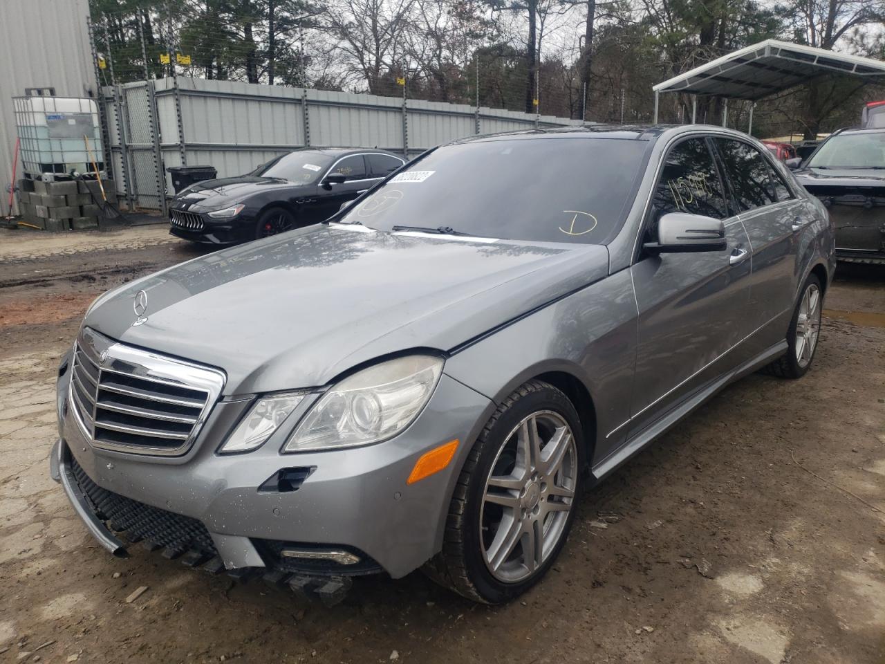 Photo 2 from auction – 2010 MERCEDES-BENZ E 550 with VIN WDDHF7CB8AA059306