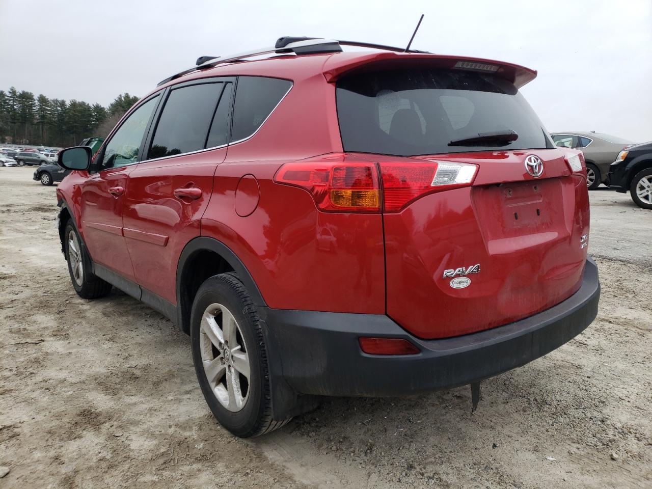 Photo 3 from auction – 2013 TOYOTA RAV4 XLE with VIN 2T3RFREV9DW014043