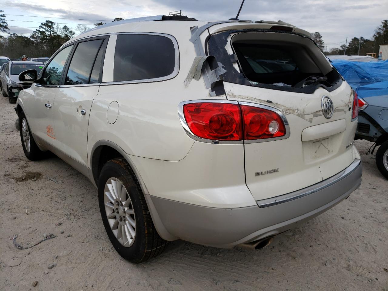 Photo 3 from auction – 2011 BUICK ENCLAVE CX with VIN 5GAKRAEDXBJ282758