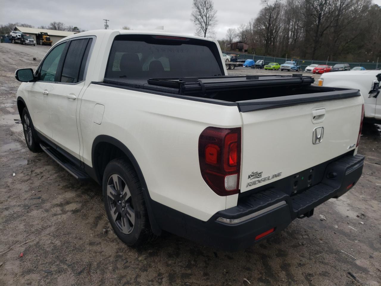 Photo 3 from auction – 2018 HONDA RIDGELINE with VIN 5FPYK3F59JB014071