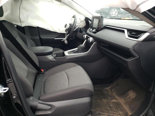 Photo 5 from auction – 2022 TOYOTA RAV4 XLE with VIN 2T3W1RFV4NC177251