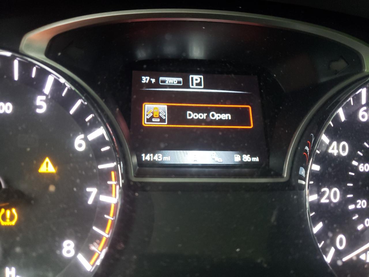 Photo 8 from auction – 2019 NISSAN PATHFINDER with VIN 5N1DR2MM2KC655399