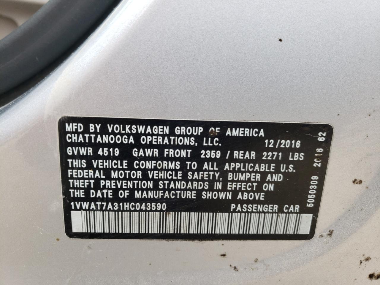 Photo 10 from auction – 2017 VOLKSWAGEN PASSAT S with VIN 1VWAT7A31HC043590