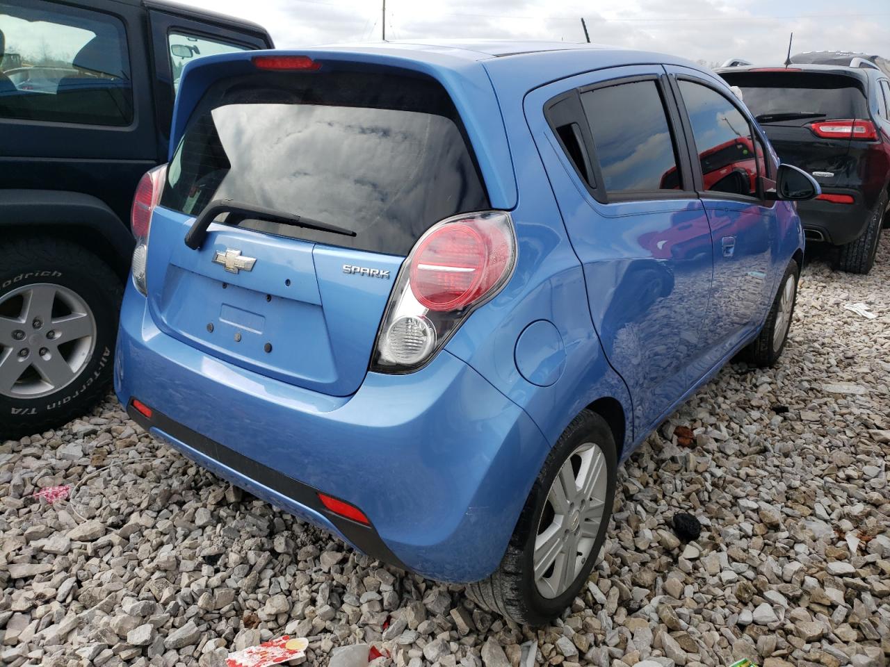 Photo 4 from auction – 2013 CHEVROLET SPARK LS with VIN KL8CB6S98DC608884