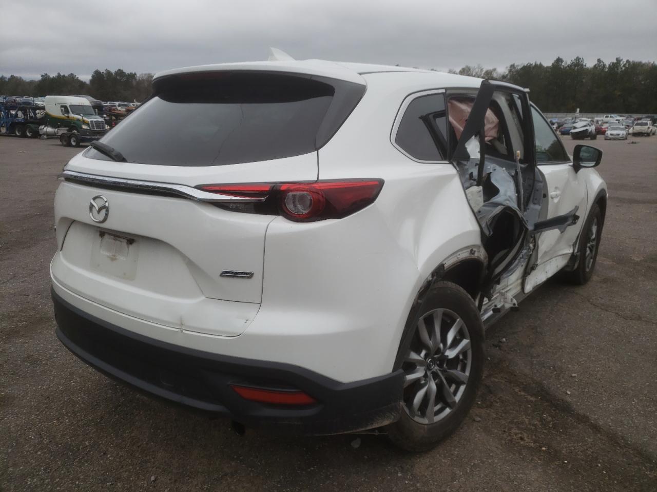 Photo 4 from auction – 2016 MAZDA CX-9 with VIN JM3TCACY6G0117286