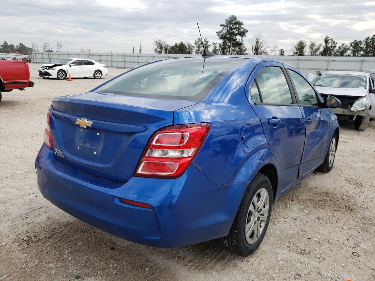 Photo 4 from auction – 2020 CHEVROLET SONIC LS with VIN 1G1JB5SB3L4115563