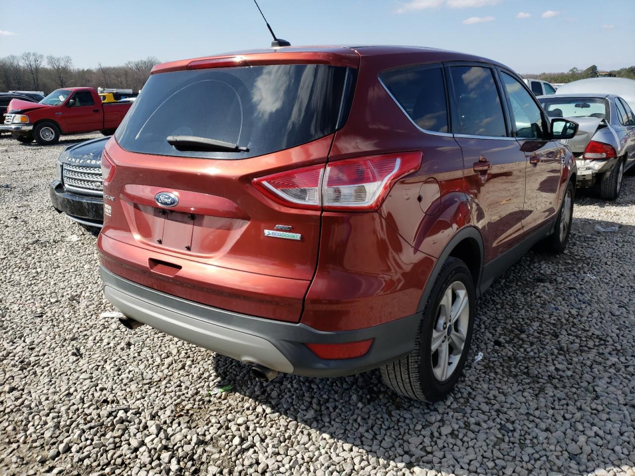 Photo 4 from auction – 2015 FORD ESCAPE SE with VIN 1FMCU0GX2FUC74141
