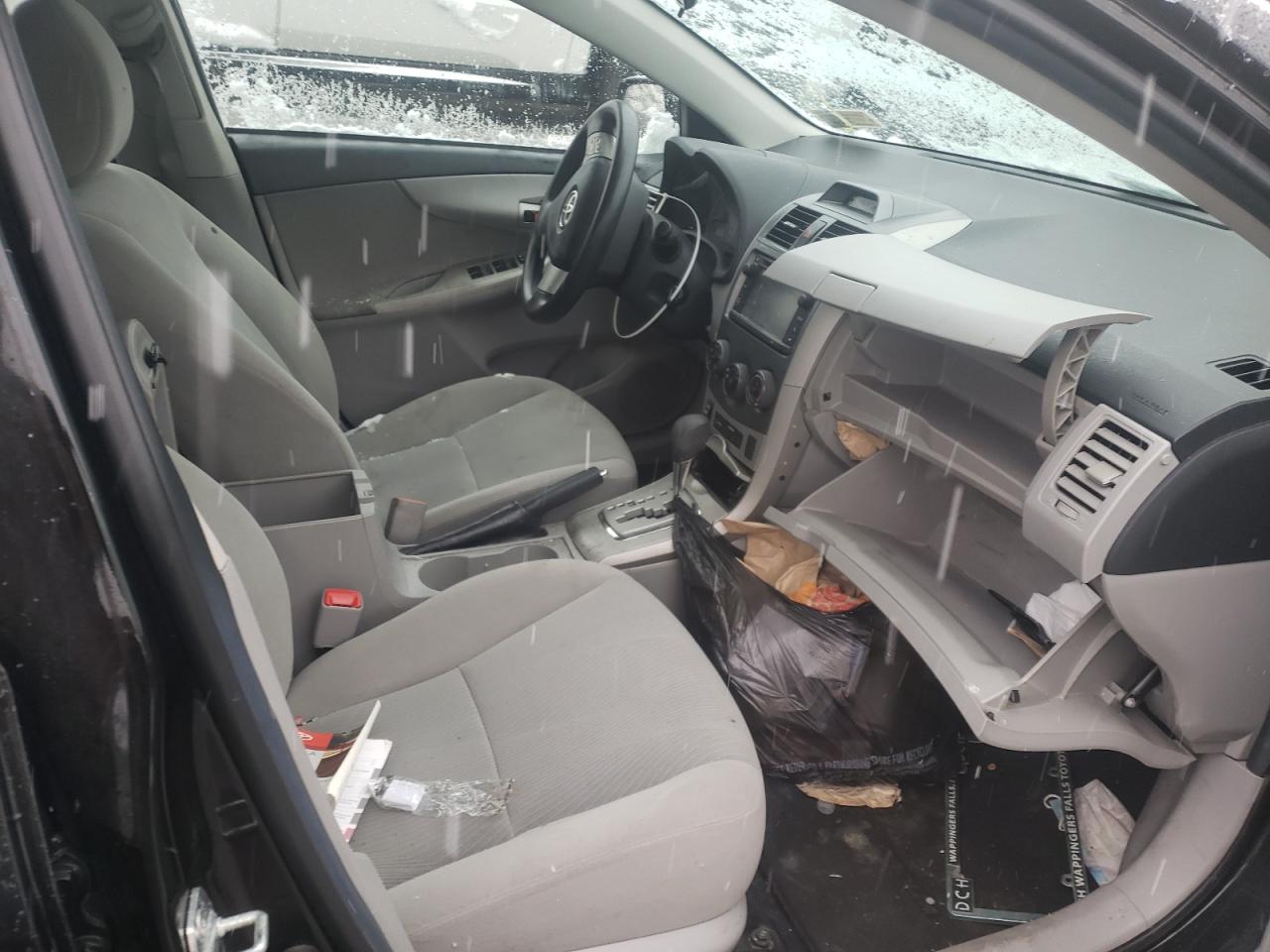 Photo 5 from auction – 2013 TOYOTA COROLLA BA with VIN 2T1BU4EE2DC977662