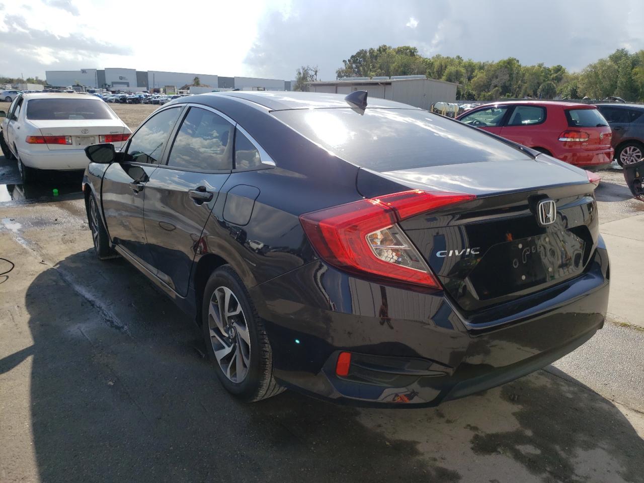 Photo 3 from auction – 2017 HONDA CIVIC EX with VIN 19XFC2F72HE211849