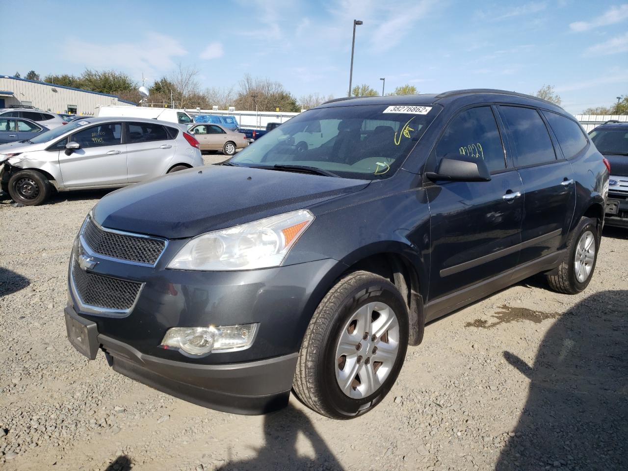 Photo 2 from auction – 2012 CHEVROLET TRAVERSE L with VIN 1GNKRFED0CJ286595