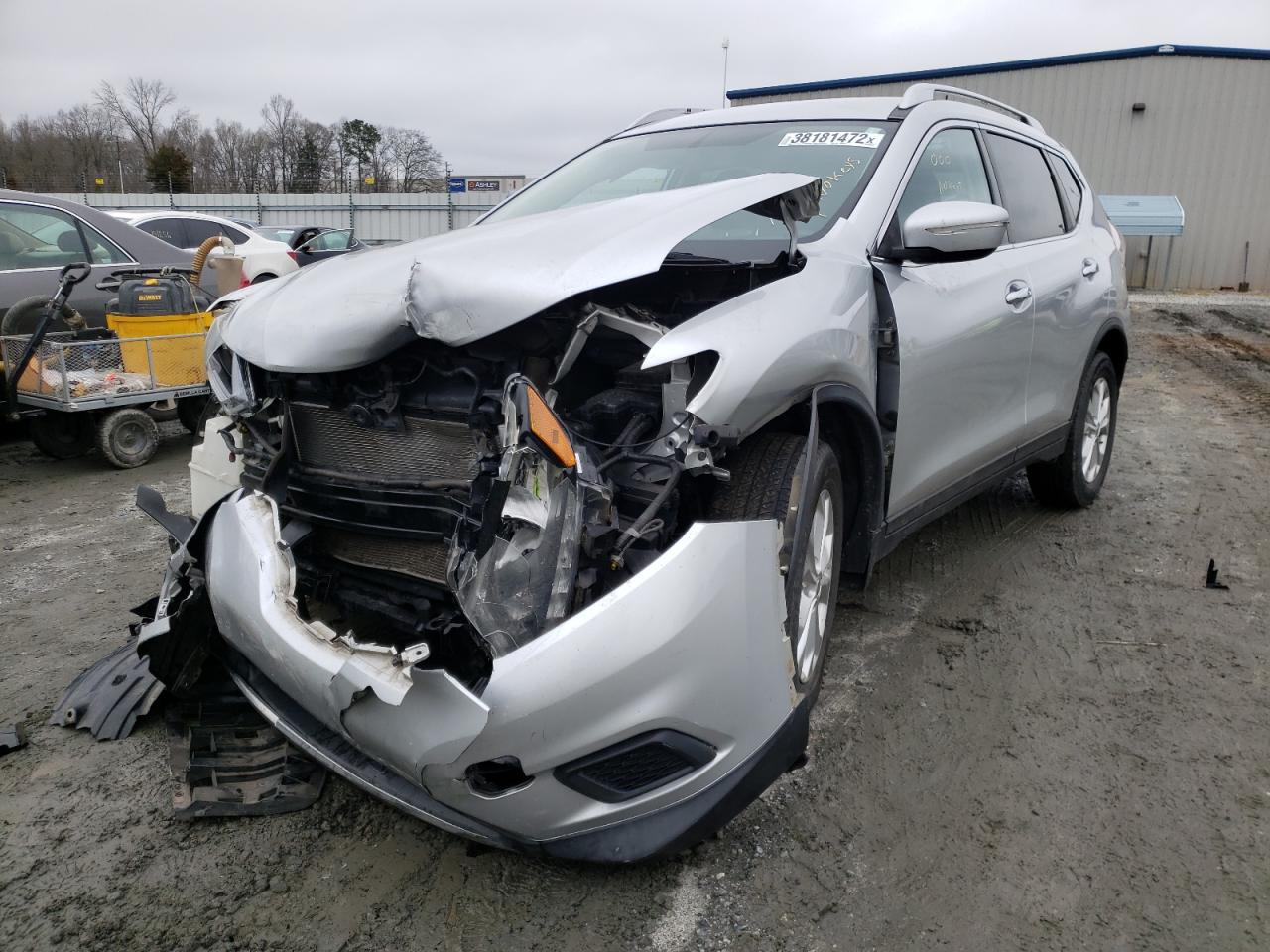 Photo 2 from auction – 2015 NISSAN ROGUE S with VIN KNMAT2MV6FP570145