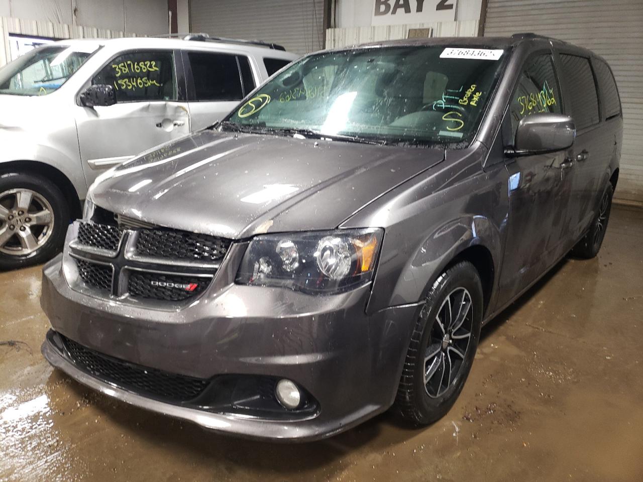 Photo 2 from auction – 2018 DODGE GRAND CARA with VIN 2C4RDGEG8JR222089