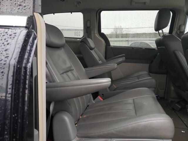 Photo 6 from auction – 2010 CHRYSLER TOWN & COU with VIN 2A4RR5DXXAR150958