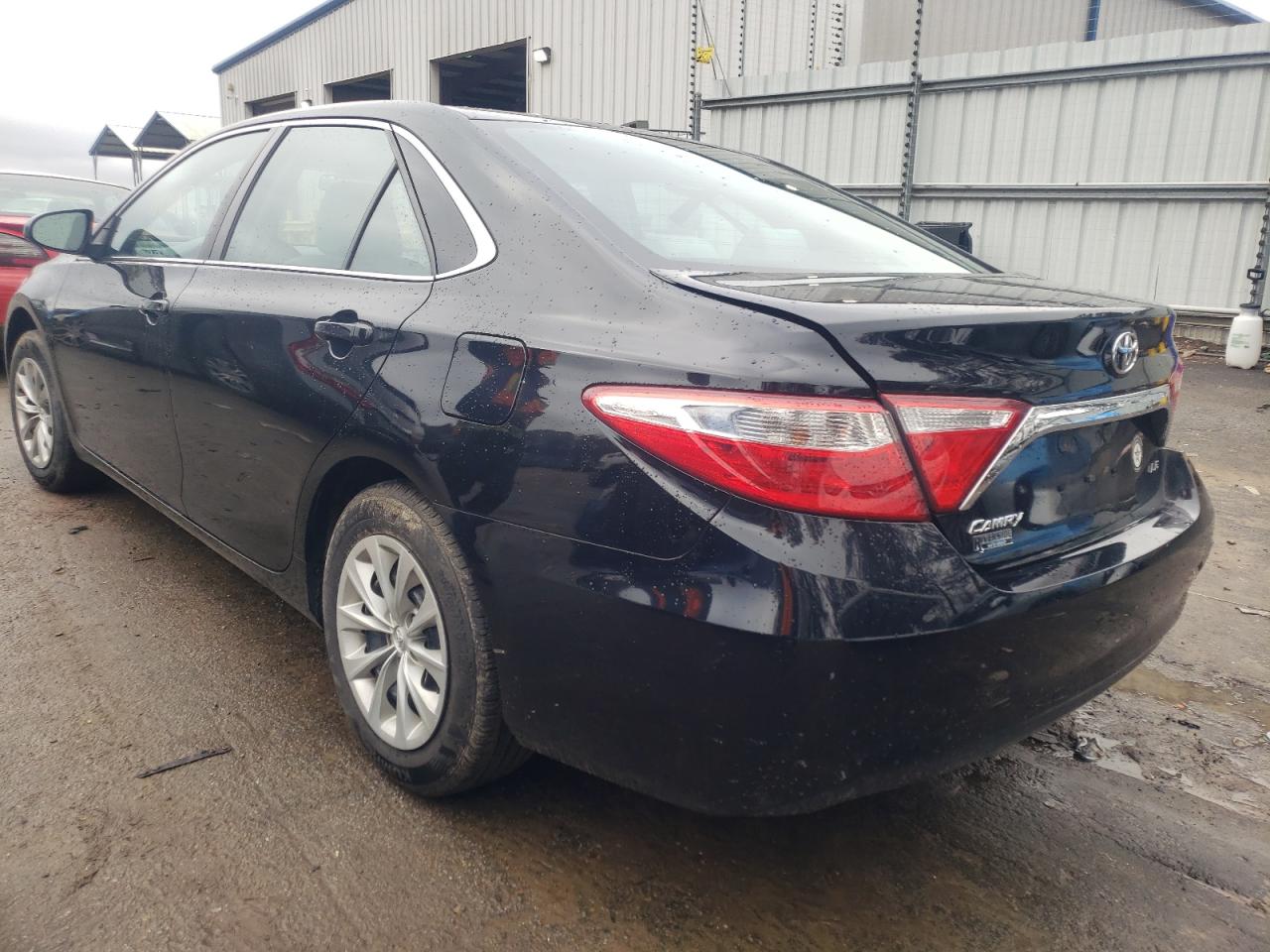 Photo 3 from auction – 2016 TOYOTA CAMRY LE with VIN 4T1BF1FK2GU140183