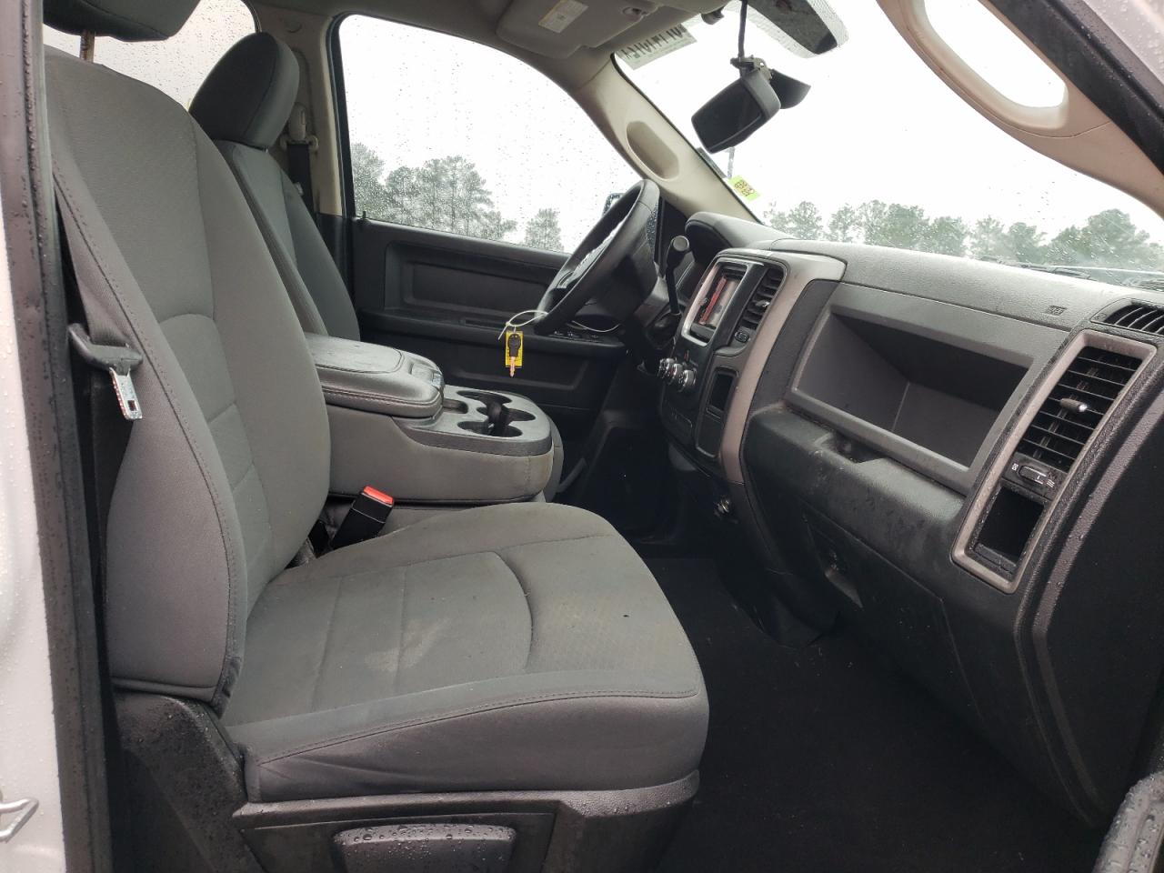 Photo 5 from auction – 2014 RAM 1500 ST with VIN 1C6RR7FT8ES197302