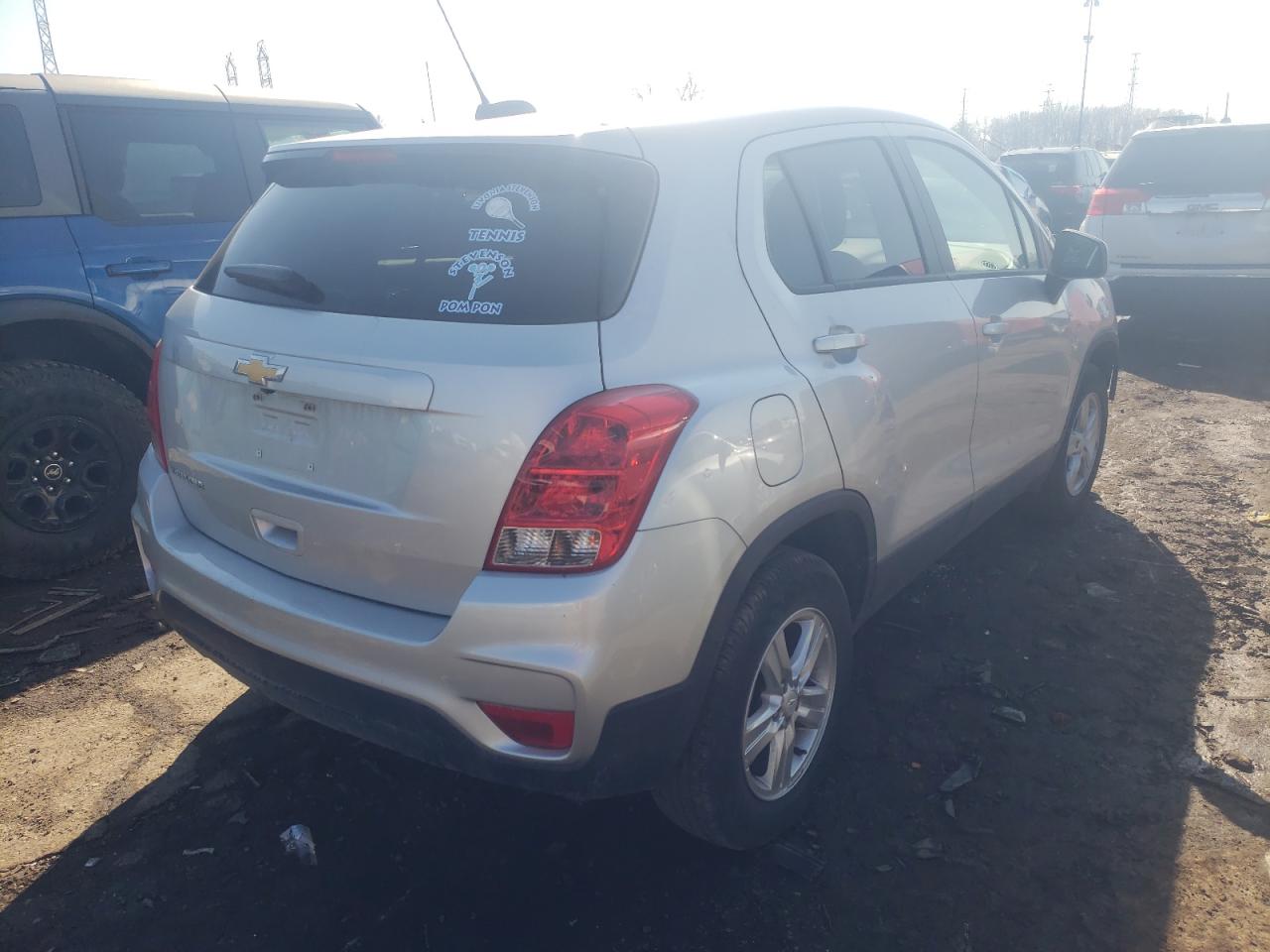 Photo 4 from auction – 2020 CHEVROLET TRAX LS with VIN KL7CJNSB3LB030749