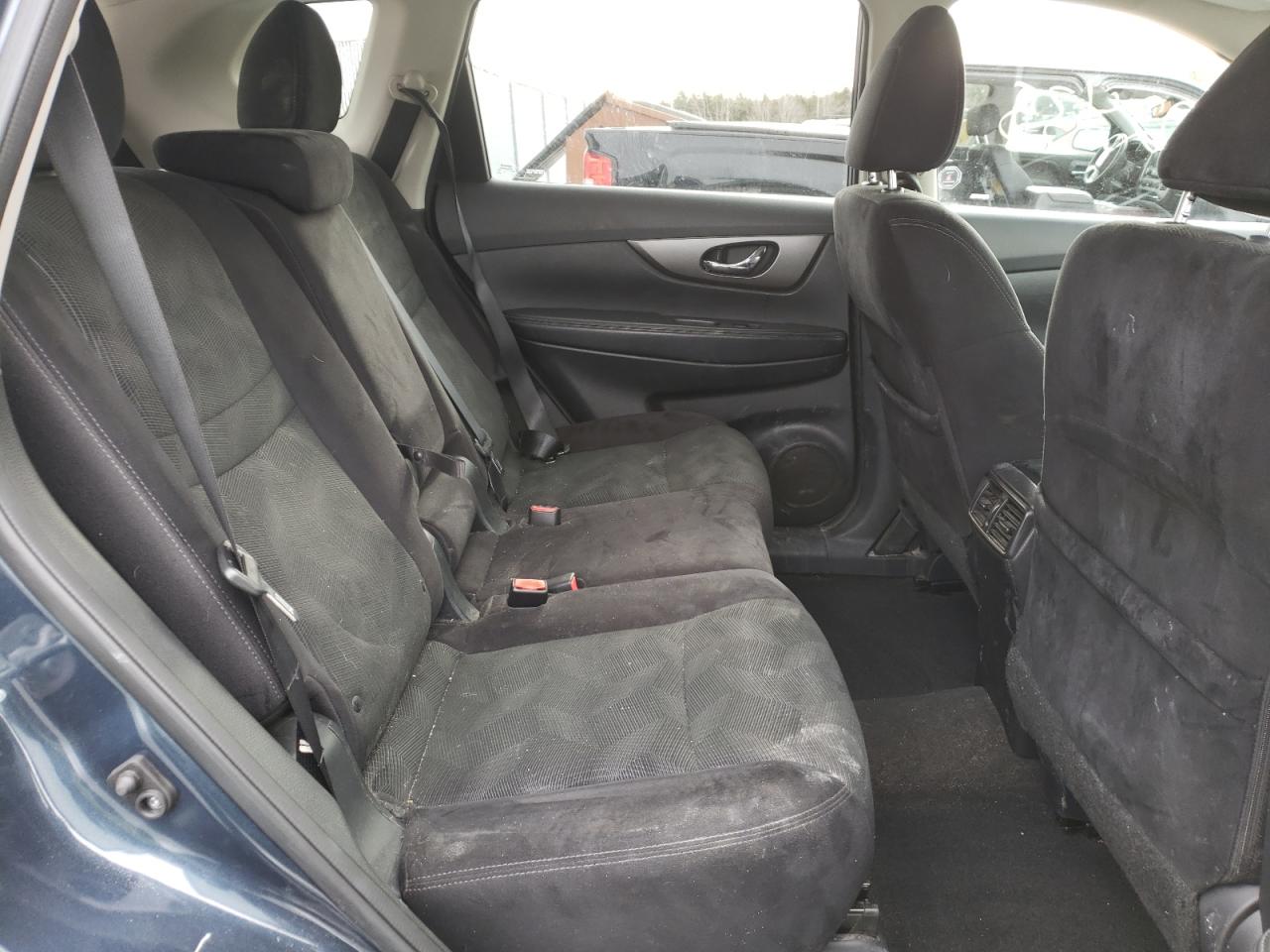 Photo 6 from auction – 2015 NISSAN ROGUE S with VIN 5N1AT2MM5FC778429