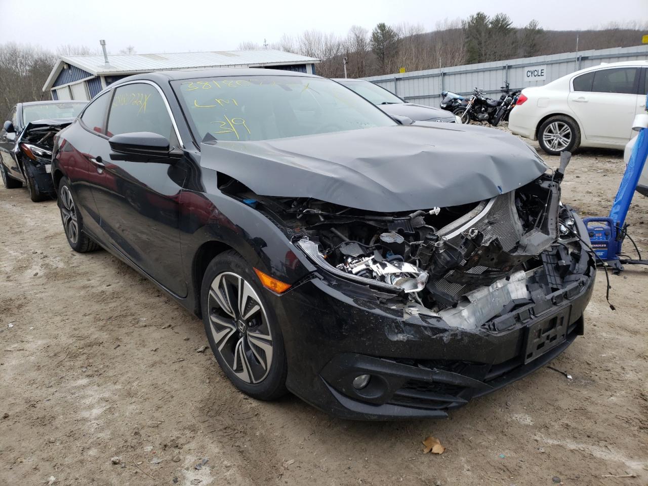 Photo 1 from auction – 2016 HONDA CIVIC EX with VIN 2HGFC3B30GH352481