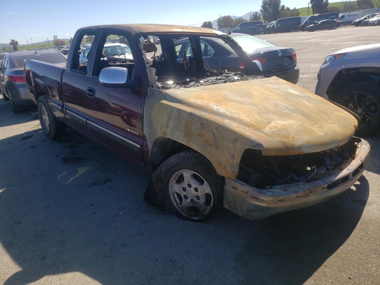 CHEVROLET SILVERADO 2002 with VIN 2GCEC19T021218916 - Photo from auction