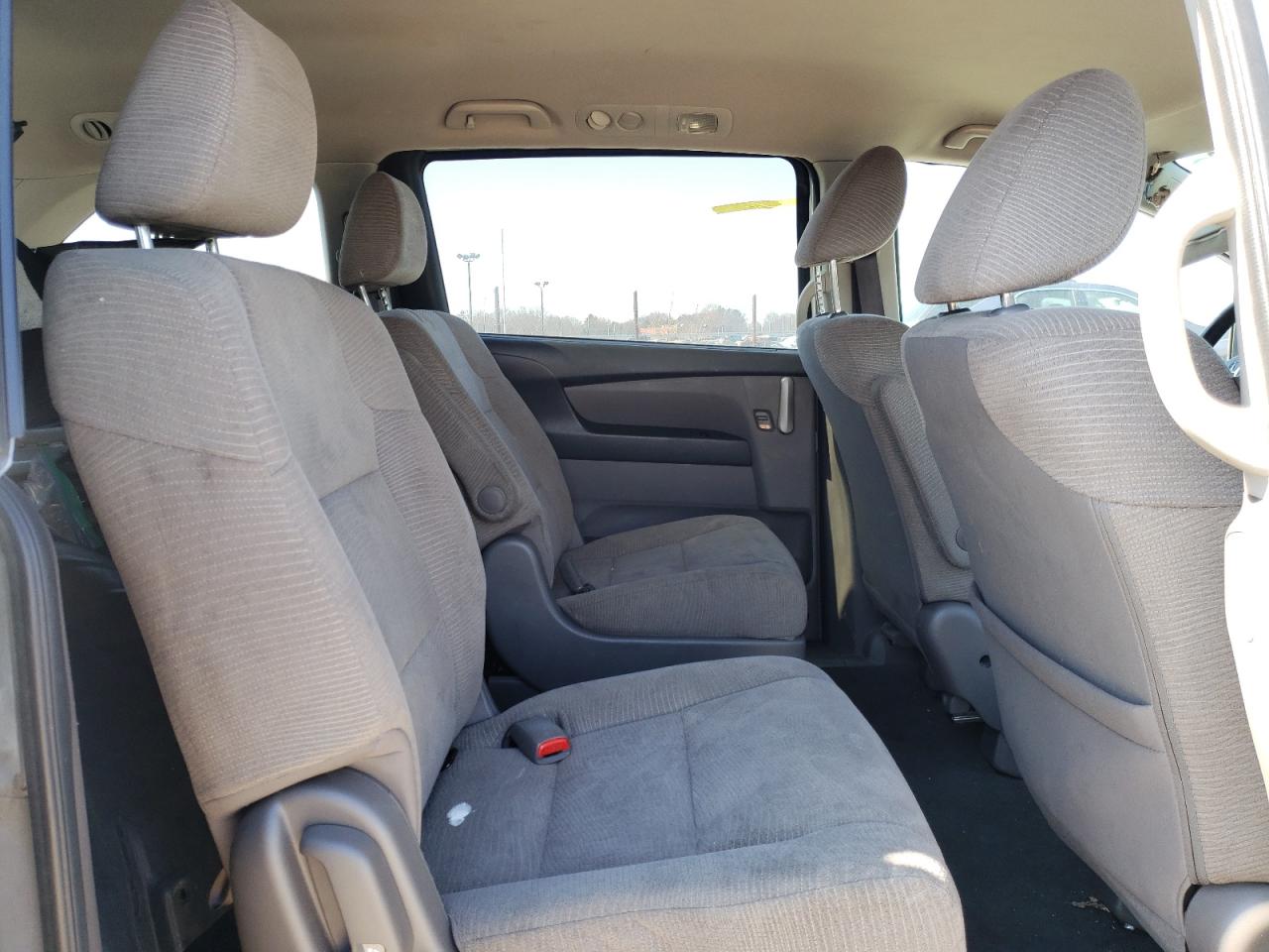 Photo 6 from auction – 2011 HONDA ODYSSEY LX with VIN 5FNRL5H24BB040295