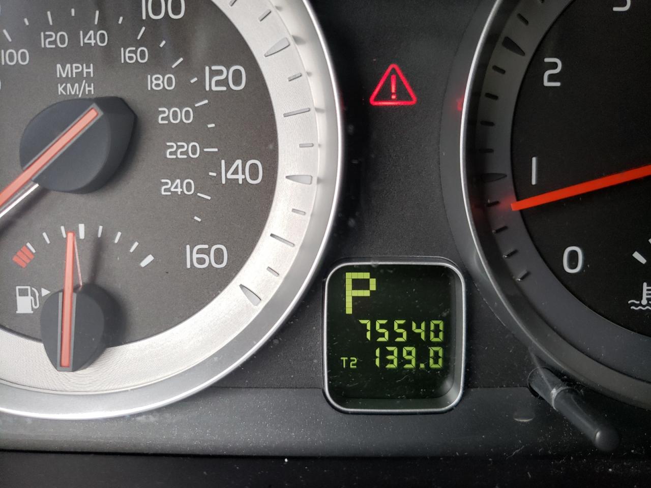 Photo 8 from auction – 2013 VOLVO C70 T5 with VIN YV1672MC6DJ141378