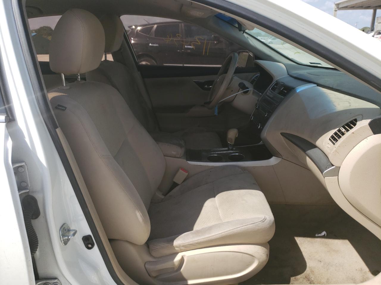 Photo 5 from auction – 2014 NISSAN ALTIMA 2.5 with VIN 1N4AL3AP6EN366277