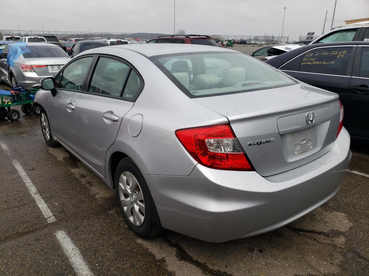 Photo 3 from auction – 2012 HONDA CIVIC LX with VIN 19XFB2F51CE041610