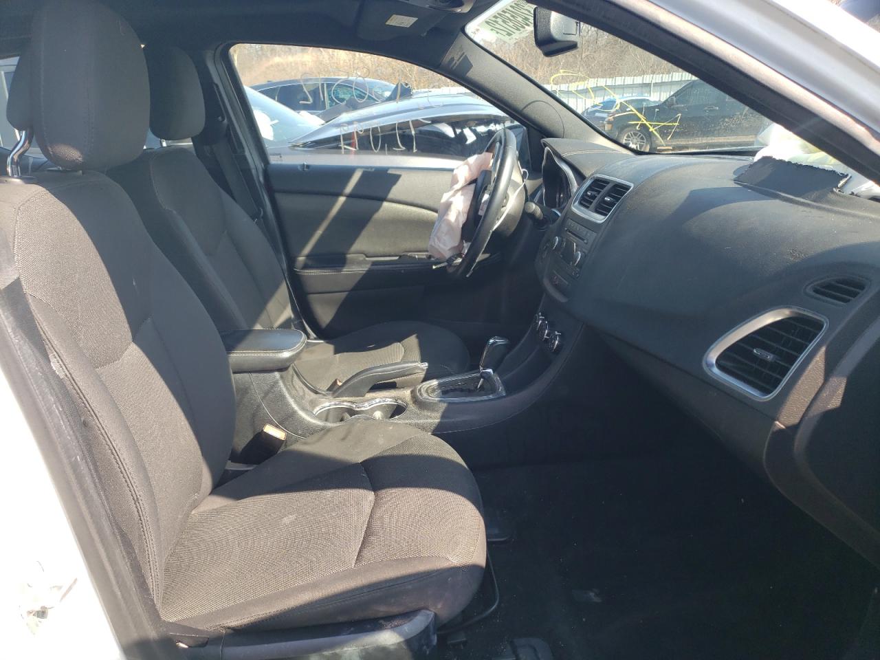 Photo 5 from auction – 2014 DODGE AVENGER SX with VIN 1C3CDZCB8EN113664