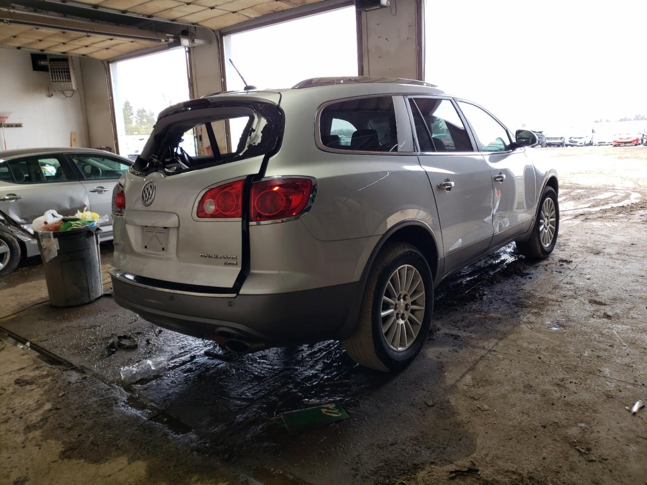 Photo 4 from auction – 2010 BUICK ENCLAVE CX with VIN 5GALVBED5AJ129712