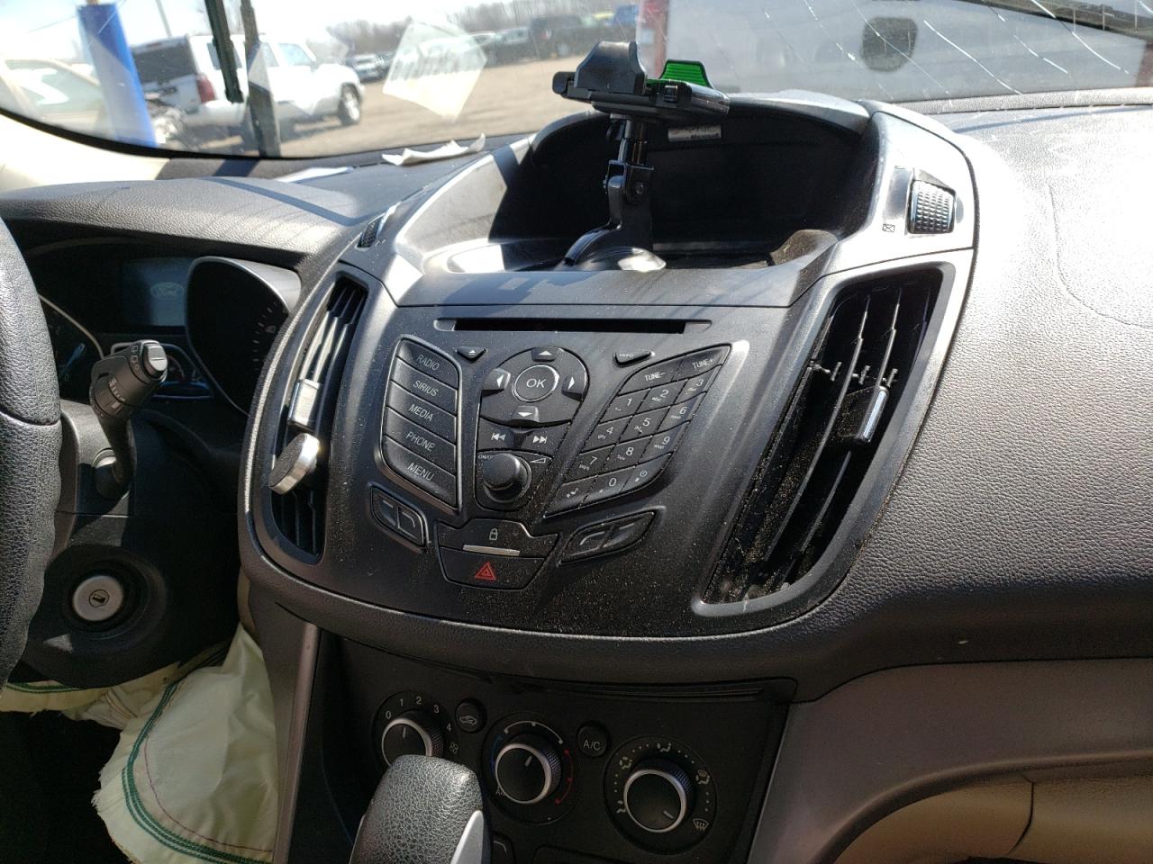 Photo 9 from auction – 2015 FORD ESCAPE SE with VIN 1FMCU0G75FUA88531