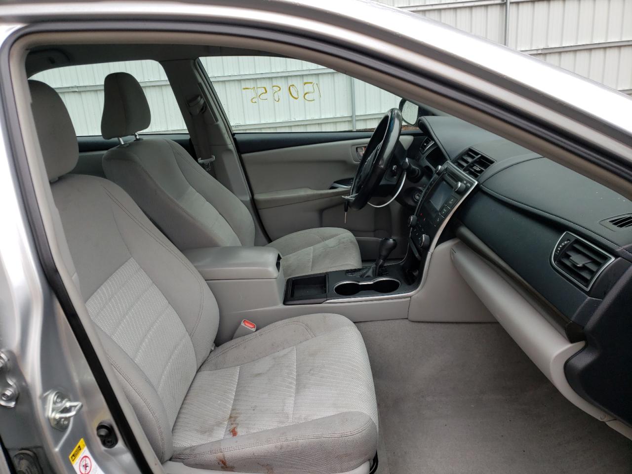 Photo 19 from auction – 2015 TOYOTA CAMRY LE with VIN 4T1BF1FK2FU102628